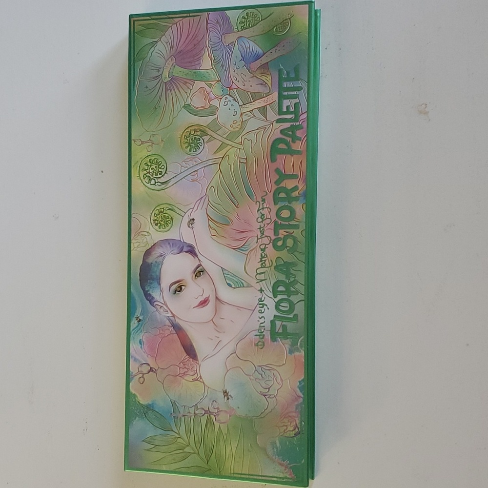 Oden's eye & Makeup Just For Fun Flora Story Palette